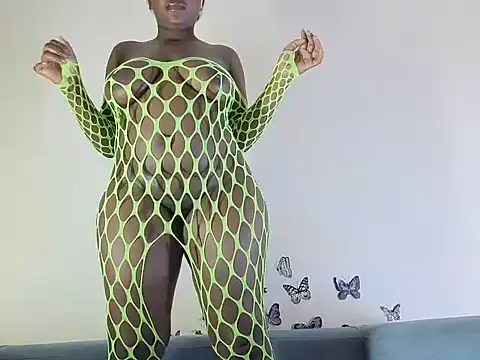 Snapshot of JollyCandra chatting on July 5, 2026, 9:43 pm JollyCandra online show from July 5, 2026, 9:43 pm