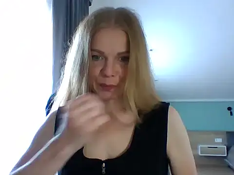 Snapshot of Tina5394 chatting on June 10, 2026, 4:57 am Tina5394 online show from June 10, 2026, 4:57 am