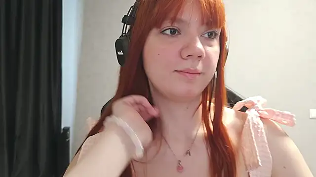 PureSanny online show from June 5, 2026, 7:58 am