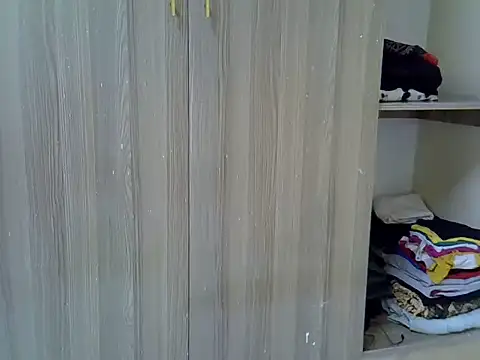 Beryldee online show from July 15, 2026, 10:44 am