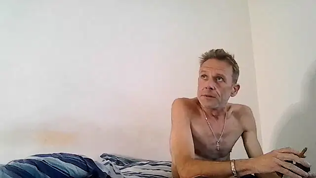 Snapshot of Tommyvegas47 chatting on June 11, 2026, 4:37 pm Tommyvegas47 online show from June 11, 2026, 4:37 pm