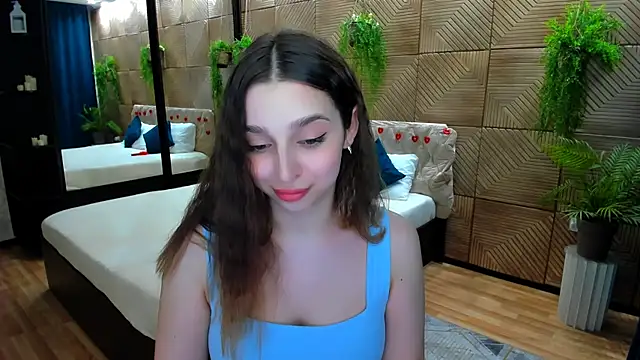 Snapshot of FlirtySpark chatting on June 3, 2026, 2:33 pm FlirtySpark online show from June 3, 2026, 2:33 pm