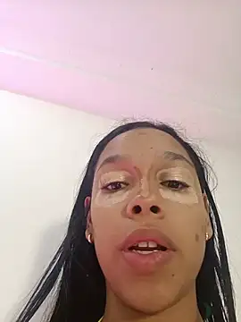 Snapshot of ThaliaHall_1 chatting on July 18, 2026, 10:57 am ThaliaHall 1 online show from July 18, 2026, 10:57 am