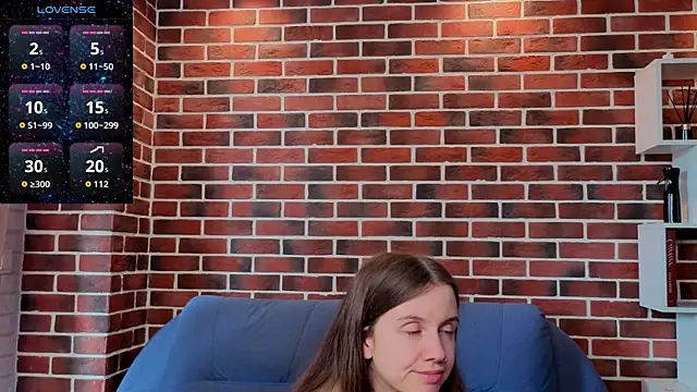 Snapshot of MyrtaMcclaney chatting on June 11, 2026, 2:53 am MyrtaMcclaney online show from June 11, 2026, 2:53 am