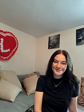 Snapshot of Lia_hase chatting on June 16, 2026, 9:09 am Lia hase online show from June 16, 2026, 9:09 am