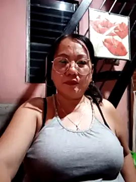 Snapshot of creampie_morena chatting on June 10, 2026, 11:00 am creampie morena online show from June 10, 2026, 11:00 am