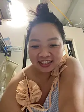 Snapshot of Senkolive chatting on May 30, 2026, 5:36 am Senkolive online show from May 30, 2026, 5:36 am