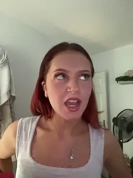 PoisonIvy x online show from June 1, 2026, 12:38 pm