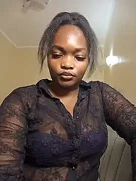 Snapshot of Thickbriell chatting on July 4, 2026, 8:13 pm Thickbriell online show from July 4, 2026, 8:13 pm