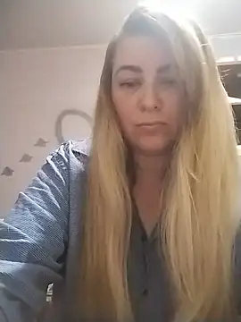 Snapshot of AngelWhite008 chatting on June 28, 2026, 9:54 pm AngelWhite008 online show from June 28, 2026, 9:54 pm