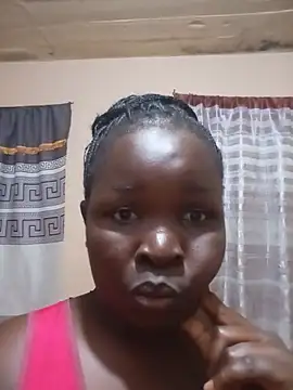 Snapshot of bigboobsz1 chatting on July 7, 2026, 6:44 pm bigboobsz1 online show from July 7, 2026, 6:44 pm
