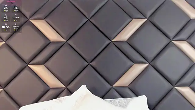 AdrianaHarlow online show from June 9, 2026, 7:15 pm