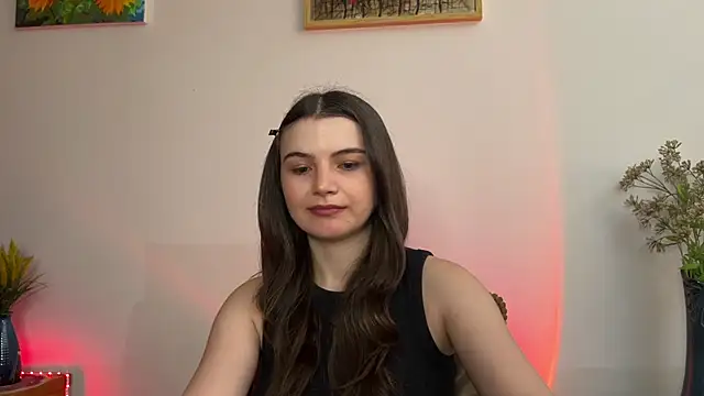 elicherr online show from June 1, 2026, 1:28 am