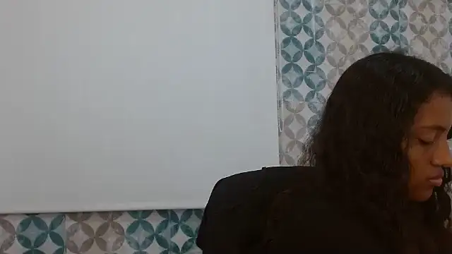 Snapshot of Isabellacarson chatting on July 5, 2026, 4:25 pm Isabellacarson online show from July 5, 2026, 4:25 pm