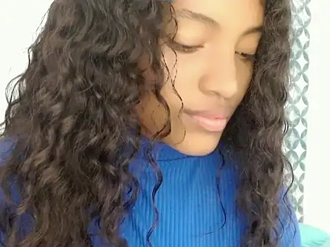 Snapshot of Isabellacarson chatting on June 10, 2026, 4:30 pm Isabellacarson online show from June 10, 2026, 4:30 pm