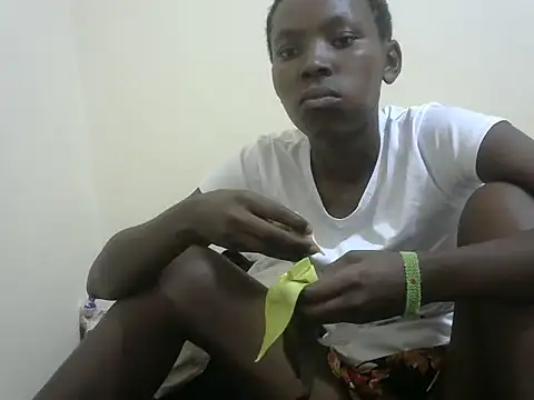 Snapshot of cute_avy0 chatting on June 30, 2026, 7:30 am cute avy0 online show from June 30, 2026, 7:30 am