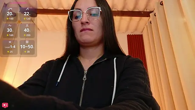 Snapshot of sally_azmani chatting on July 21, 2026, 1:23 pm sally azmani online show from July 21, 2026, 1:23 pm