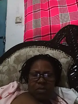 Snapshot of sexxiebrown01 chatting on June 24, 2026, 7:07 am sexxiebrown01 online show from June 24, 2026, 7:07 am