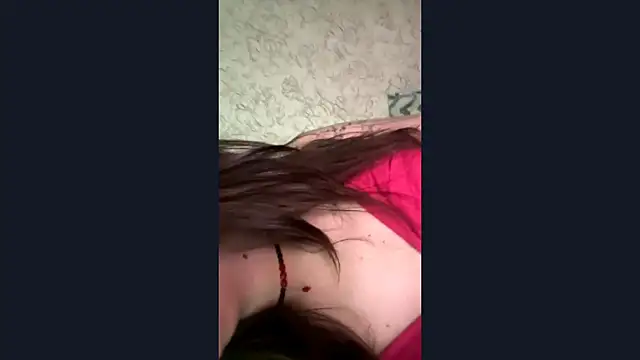 Snapshot of LaceyBatter chatting on June 8, 2026, 10:05 am LaceyBatter online show from June 8, 2026, 10:05 am
