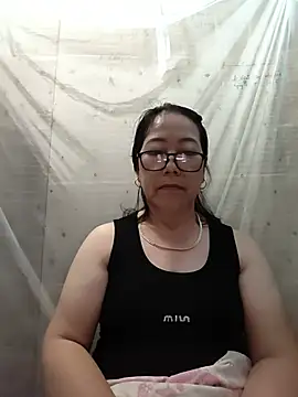 Snapshot of Ai_babylove chatting on July 9, 2026, 10:42 pm Ai babylove online show from July 9, 2026, 10:42 pm