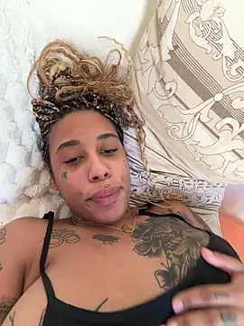 Kira nyxx online show from June 20, 2026, 3:06 pm