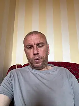 sashaalexandru online show from June 4, 2026, 10:42 am