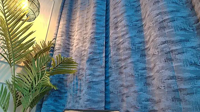 Snapshot of Eman_Wave chatting on July 15, 2026, 12:39 am Eman Wave online show from July 15, 2026, 12:39 am