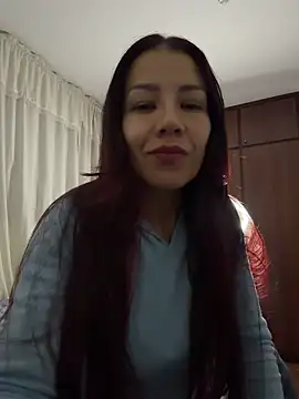 ArielFerrara online show from June 30, 2026, 4:12 am