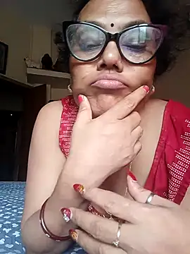Snapshot of chatterjeesayani567 chatting on July 14, 2026, 11:05 am chatterjeesayani567 online show from July 14, 2026, 11:05 am