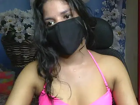 hii-tanisa online show from July 4, 2026, 3:57 am