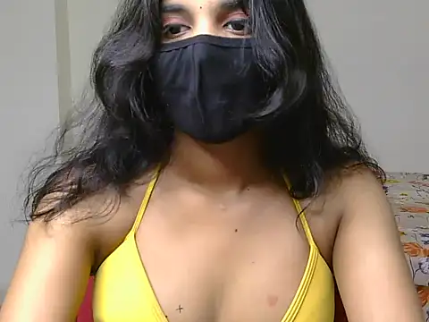 hii-tanisa online show from June 28, 2026, 5:14 am