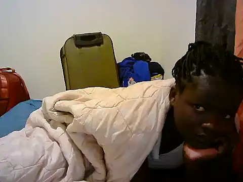 Snapshot of BerryJulie chatting on June 3, 2026, 3:29 am BerryJulie online show from June 3, 2026, 3:29 am