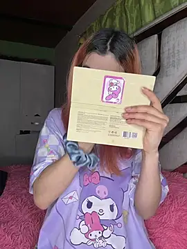 Snapshot of Nana-Komatsu chatting on June 26, 2026, 6:19 am Nana-Komatsu online show from June 26, 2026, 6:19 am