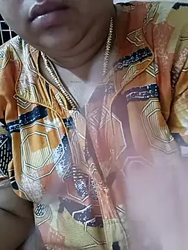 Snapshot of silky_rose29 chatting on July 16, 2026, 3:31 pm silky rose29 online show from July 16, 2026, 3:31 pm