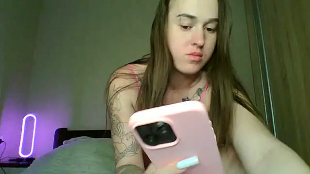 Snapshot of elliza_snow chatting on June 27, 2026, 1:06 pm elliza snow online show from June 27, 2026, 1:06 pm
