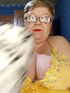 Snapshot of Brie_Lynn chatting on June 4, 2026, 1:54 am Brie Lynn online show from June 4, 2026, 1:54 am
