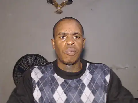 Snapshot of Frank_X_Husle chatting on July 15, 2026, 7:10 pm Frank X Husle online show from July 15, 2026, 7:10 pm