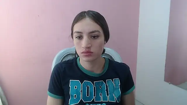 mila sexy69 online show from June 3, 2026, 2:55 pm