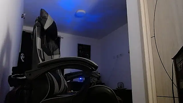 MalekXarxxx online show from July 9, 2026, 5:30 am