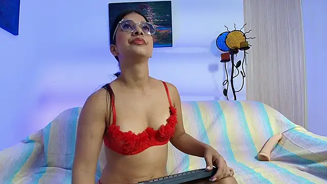 Snapshot of Lunaa_monroee chatting on July 20, 2026, 1:35 pm Lunaa monroee online show from July 20, 2026, 1:35 pm