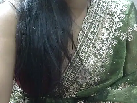 Snapshot of hey_darling_ chatting on July 9, 2026, 12:59 pm hey darling online show from July 9, 2026, 12:59 pm