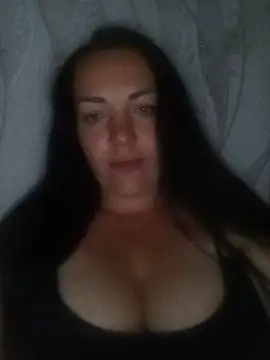 Snapshot of PrettyAngell_ chatting on June 3, 2026, 8:24 pm PrettyAngell online show from June 3, 2026, 8:24 pm