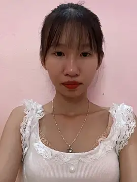 Snapshot of Abi_girl12 chatting on July 17, 2026, 5:37 am Abi girl12 online show from July 17, 2026, 5:37 am