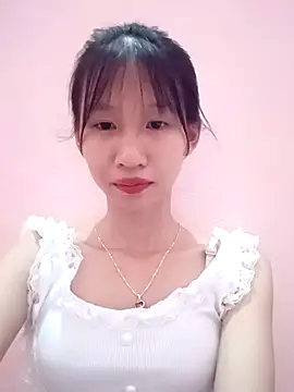 Snapshot of Abi_girl12 chatting on July 4, 2026, 6:12 pm Abi girl12 online show from July 4, 2026, 6:12 pm