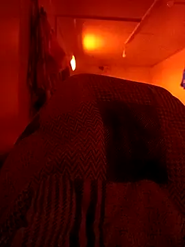 Singlemaleforcouples online show from March 3, 2026, 12:39 am