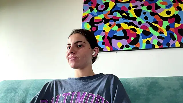 Snapshot of MarisaKomar chatting on June 14, 2026, 7:53 am MarisaKomar online show from June 14, 2026, 7:53 am