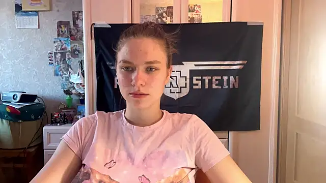 Snapshot of Codi_Rostersy chatting on July 19, 2026, 5:21 pm Codi Rostersy online show from July 19, 2026, 5:21 pm