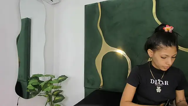Snapshot of Mila_petiteasm chatting on July 11, 2026, 12:27 pm Mila petiteasm online show from July 11, 2026, 12:27 pm