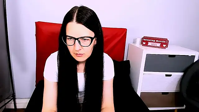 Snapshot of NadiaXlove chatting on June 6, 2026, 2:11 pm NadiaXlove online show from June 6, 2026, 2:11 pm