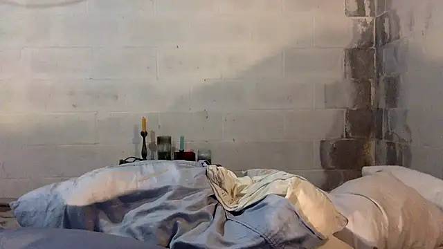 thierrybae online show from July 22, 2026, 5:42 am